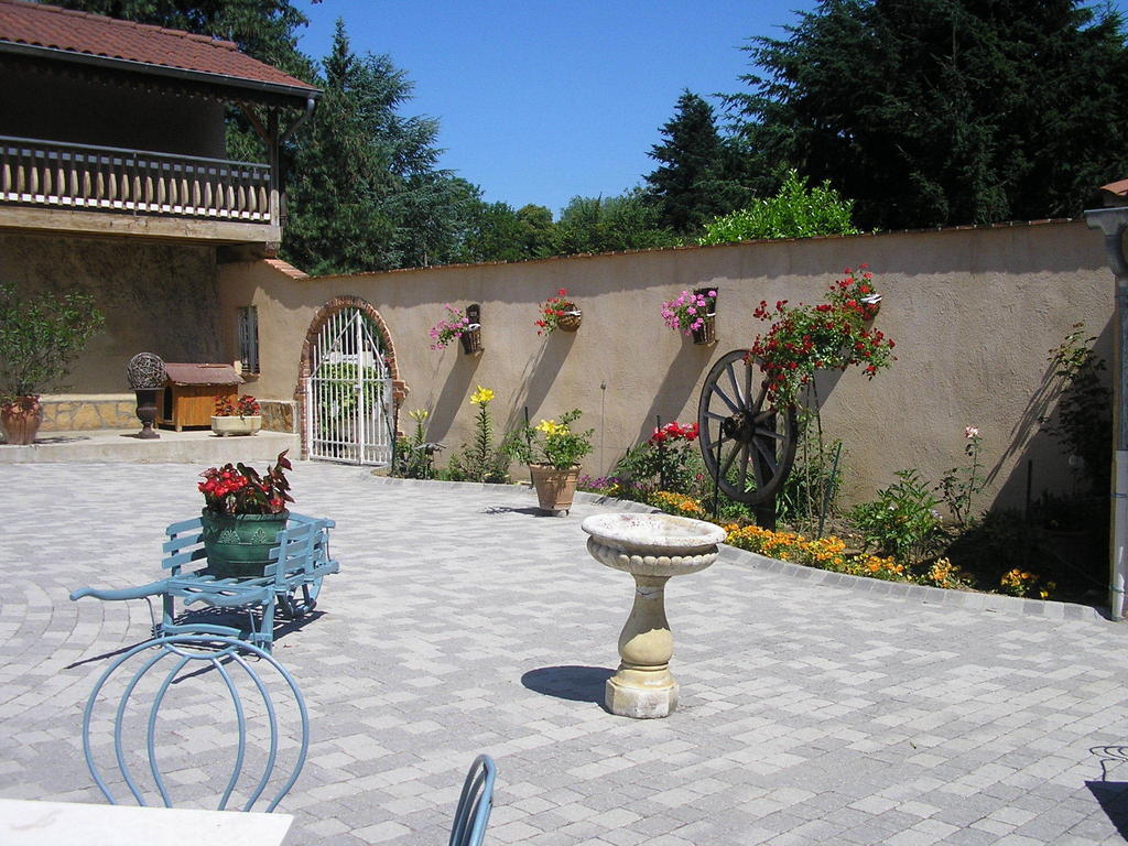 Hotel Domaine De La Belliere Villars-les-Dombes Exterior foto